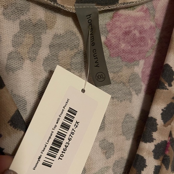 Honeyme curvy 2xl leopard rose long sleeve top - Picture 2 of 3